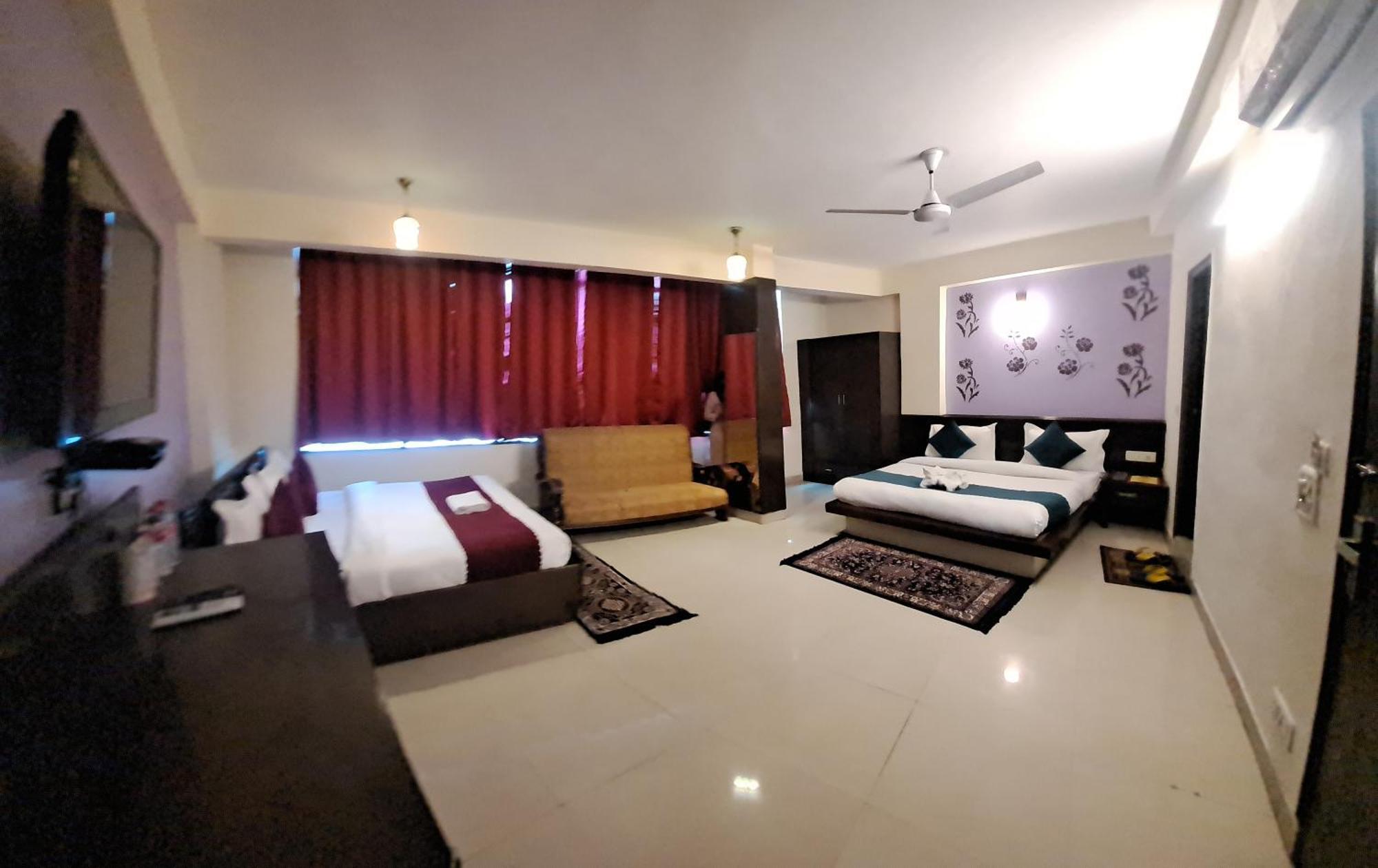Airport Hotel Port View Nueva Delhi Exterior foto
