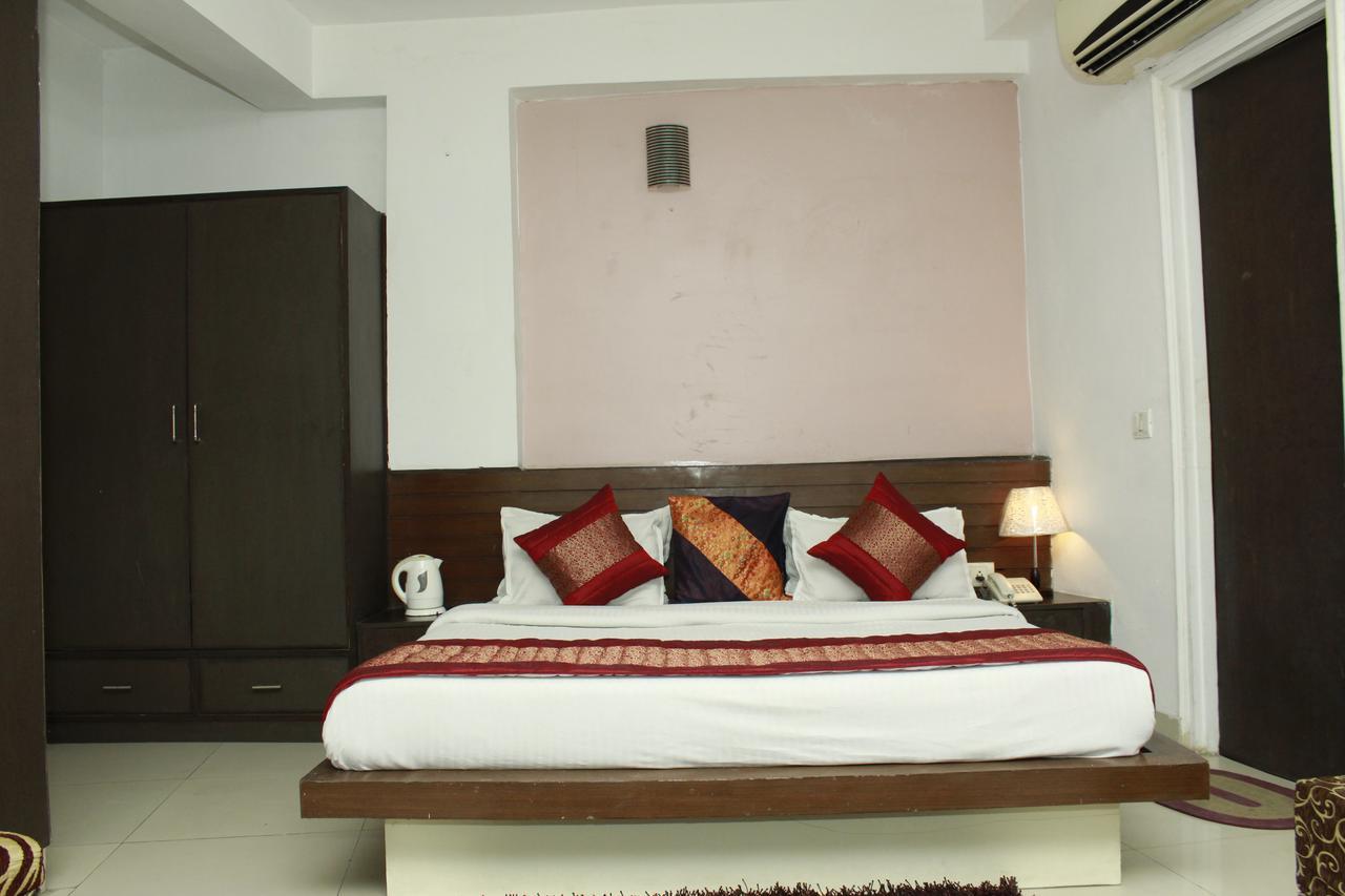 Airport Hotel Port View Nueva Delhi Habitación foto