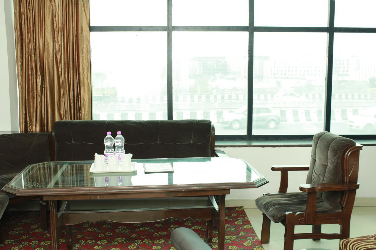 Airport Hotel Port View Nueva Delhi Habitación foto